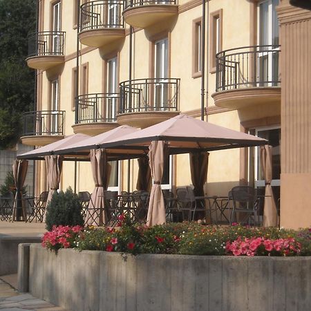 Hotel Valentino Acqui Terme Esterno foto